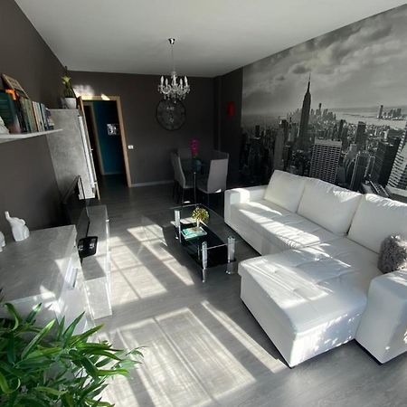 Precioso Piso En El Centro De Galicia. Apartman Silleda Kültér fotó