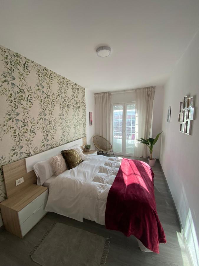 Precioso Piso En El Centro De Galicia. Apartman Silleda Kültér fotó